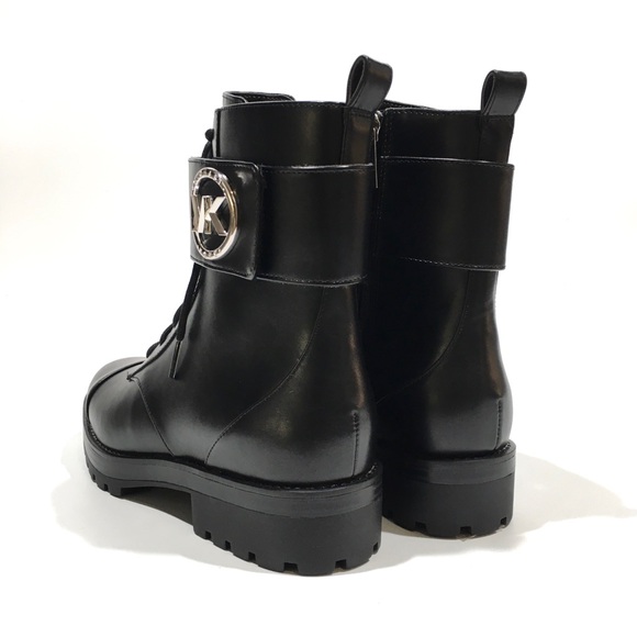 MICHAEL KORS TATUM LOGO COMBAT BOOTS -BLACK FAUX LEATHER -US 9.5 -NEW - Picture 5 of 9